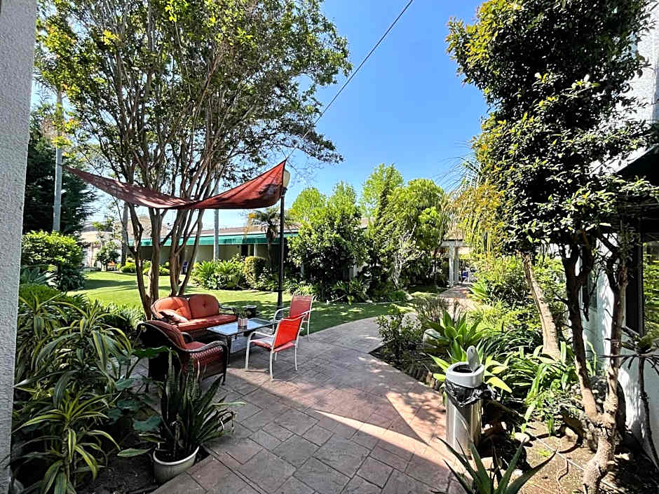 Hotel Pacific Garden