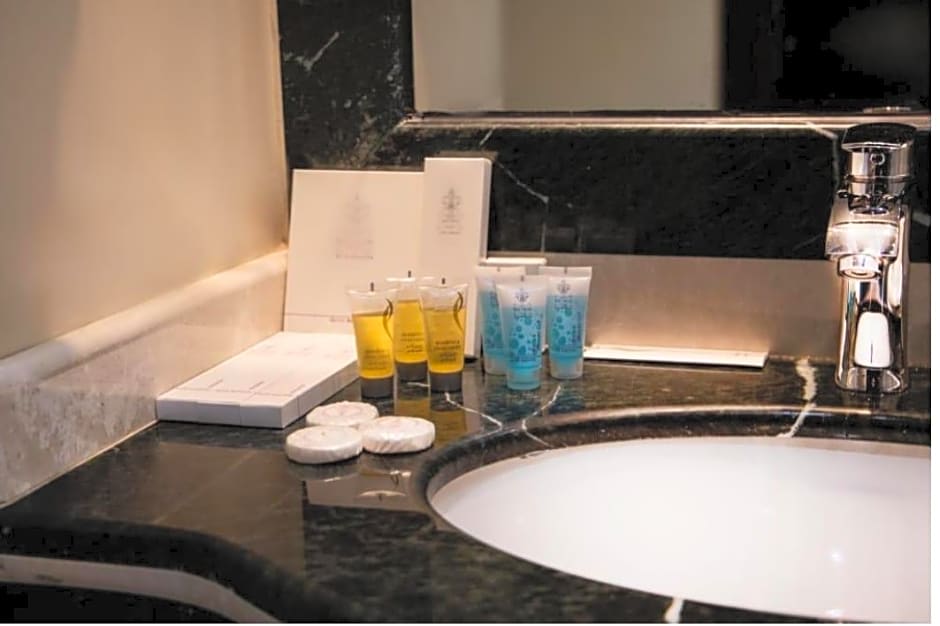 Ewan Dar Al Hijra Hotel