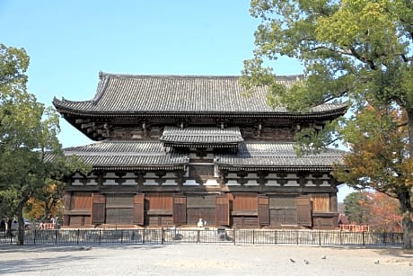 Miro Kujo Kawaramachi Tei