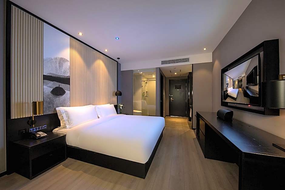 Orange Hotel Jinji Lake in Suzhou Center