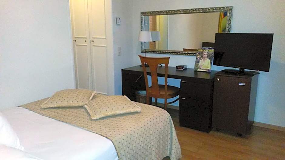 Hotel Century