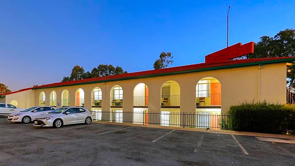 Bishops Lodge Narrandera