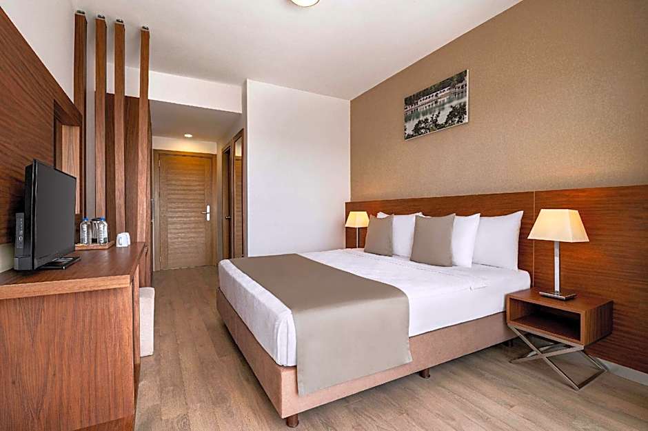 La Quinta by Wyndham Cesme