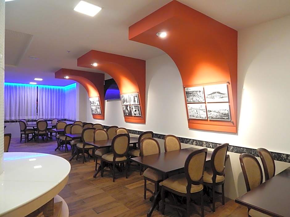 Normandy Hotel