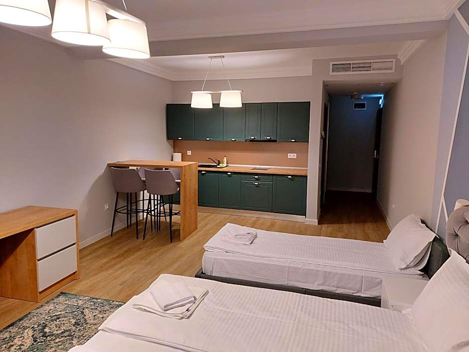 H11 Downtown Apartments