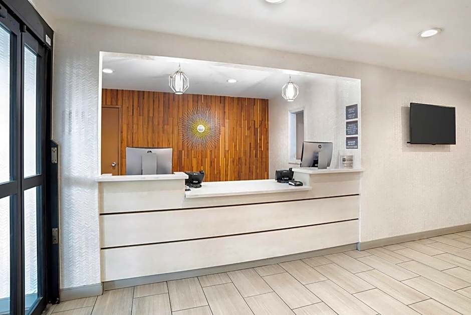 Country Inn & Suites by Radisson, Montgomery East I-85