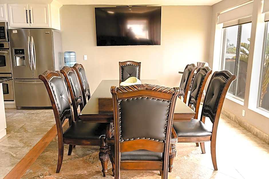 Half Acre Oceanfront Paradise With Private Pool, Jacuzzi, Fire Pit, Beach Access