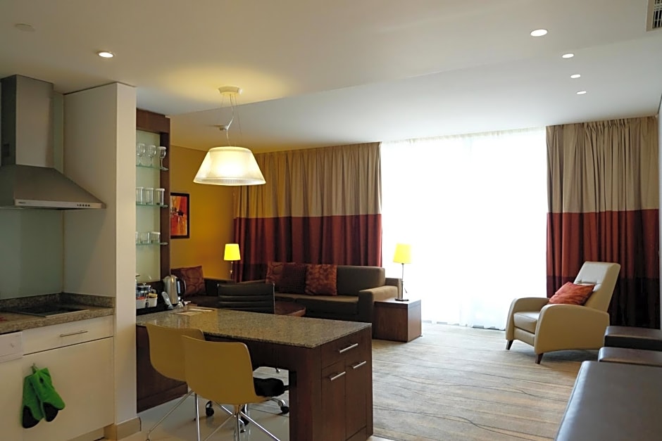 Staybridge Suites & Apartments - Beirut