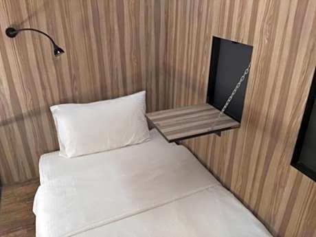 Double Pod (Wheelchair Accessible)