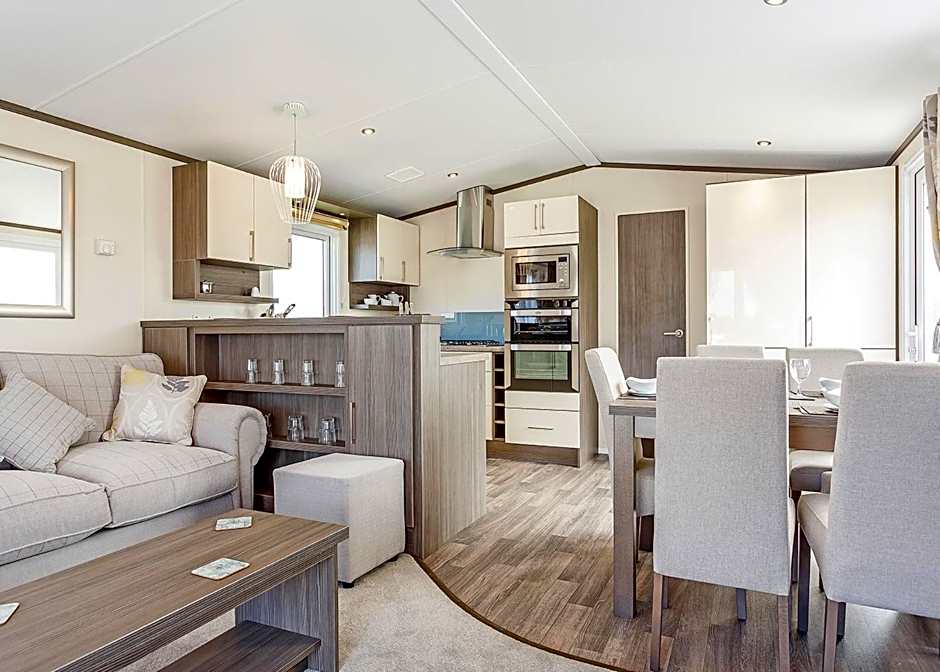 Looe Coastal Retreat