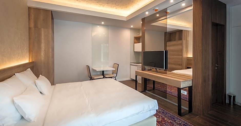 Villas and apartments Oaza