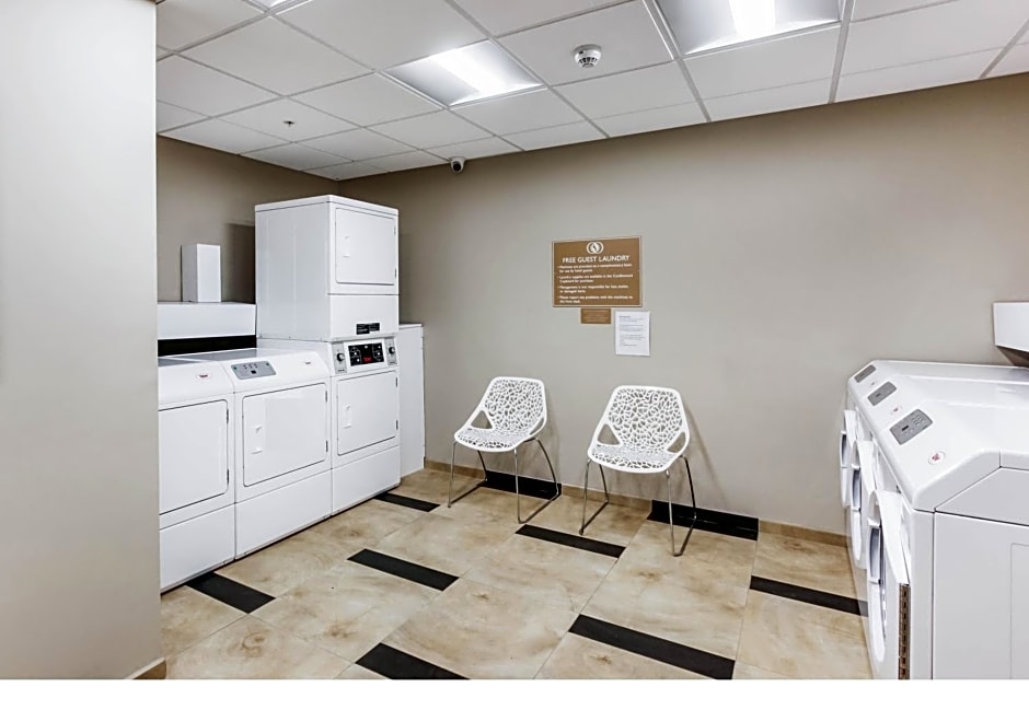 Candlewood Suites Brighton By IHG