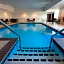 Holiday Inn Express And Suites Kingfisher By IHG