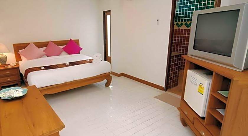 Fah Place Hotel