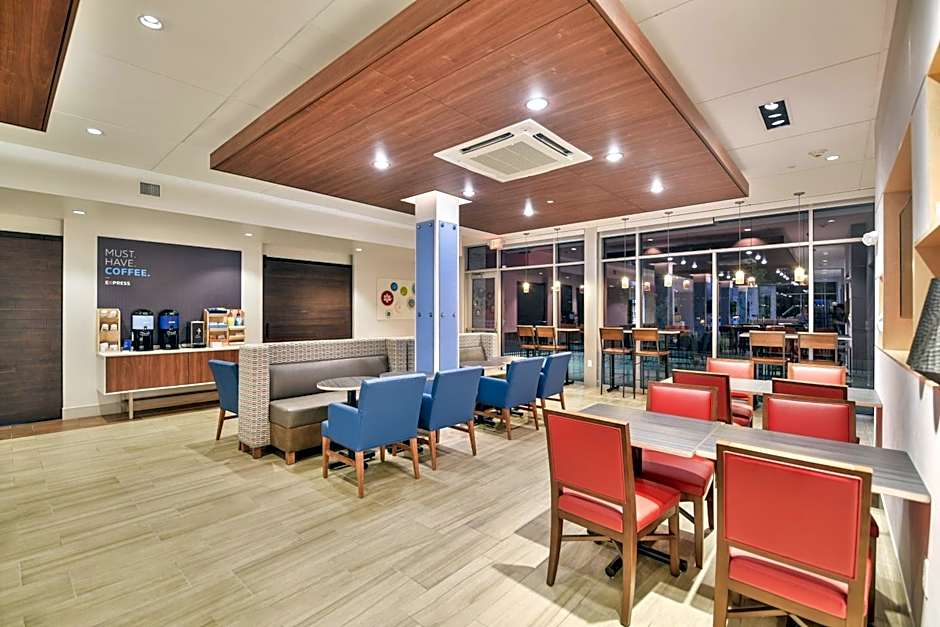 Holiday Inn Express & Suites Lehi - Thanksgiving Point By IHG