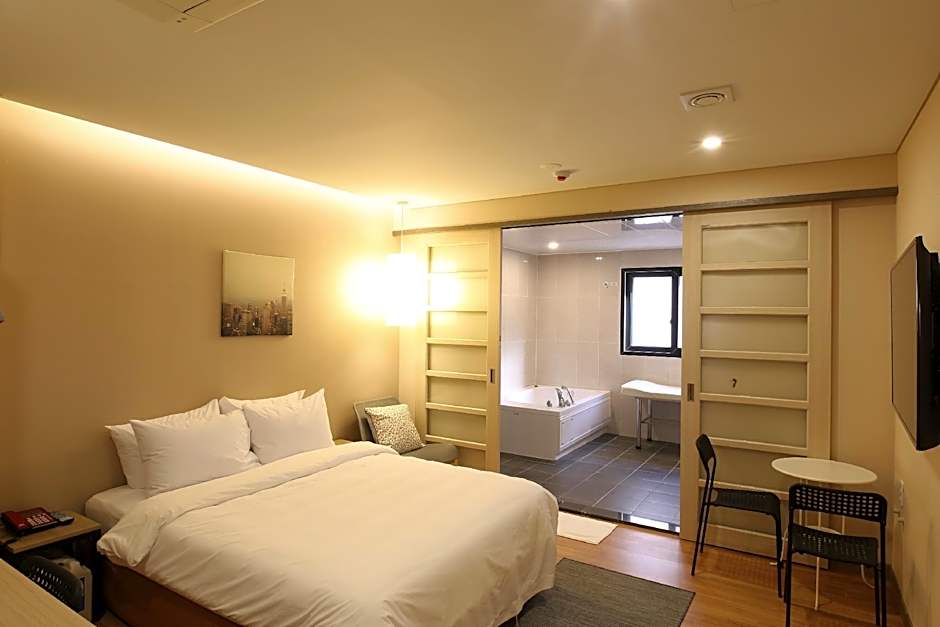 Hotel Clover