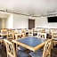 Econo Lodge Live Oak