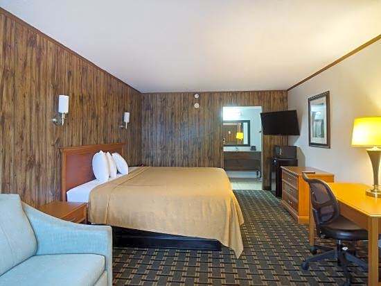 Tennessee Mountain Lodge Riverside by OYO