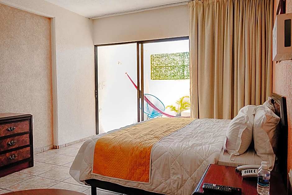 Hotel Los Aluxes