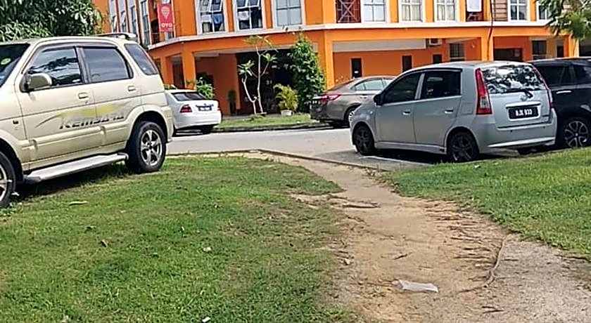 JAM Hotel Kota Warisan Near ERL Salak Tinggi Sepang