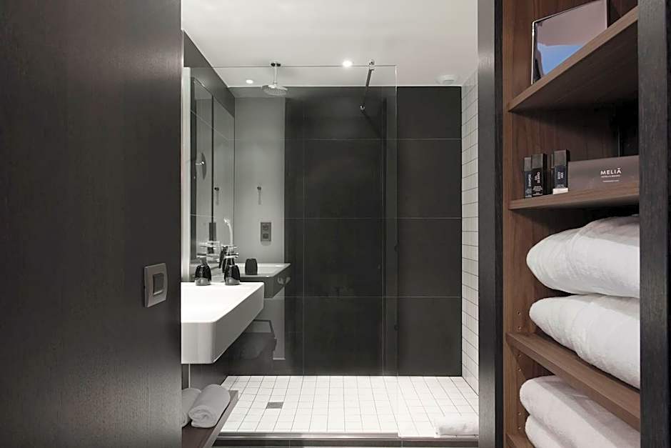 Melia Paris La Defense