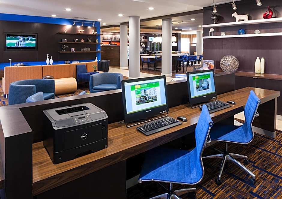 Courtyard by Marriott Houston North/Shenandoah