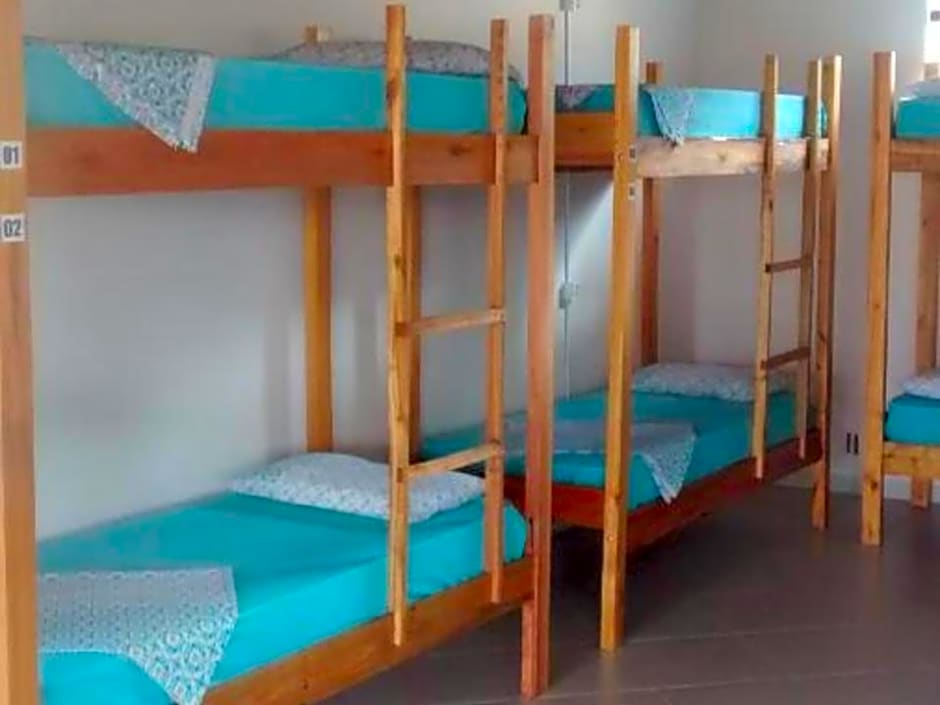 Ti Hostel Trindade