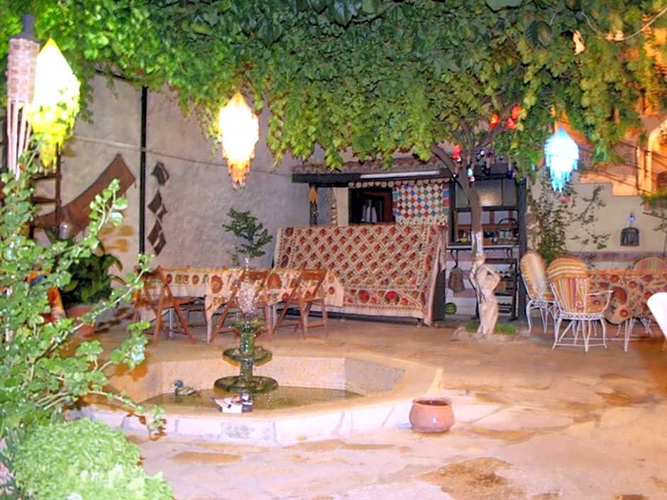 Tuncay Pension