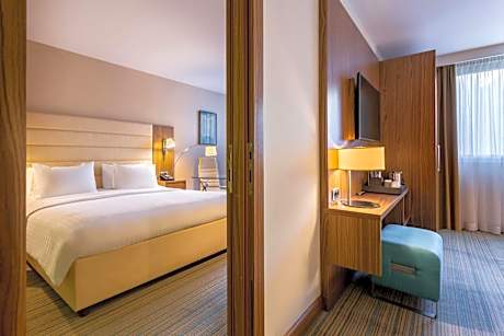 Standard Room with King Bed