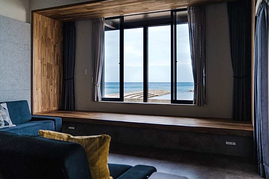 Photo 1 of 6 of Beach Suite