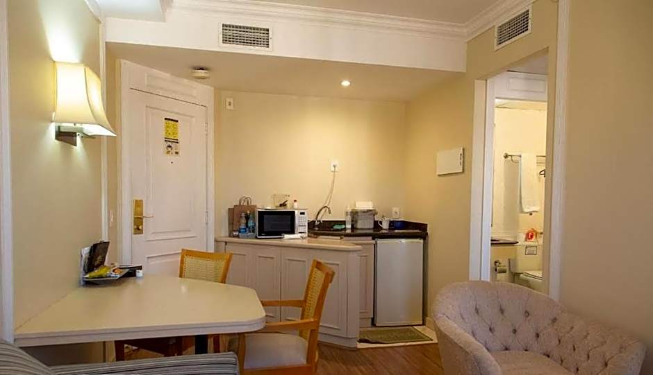 Vila Oimpia Prime Suites