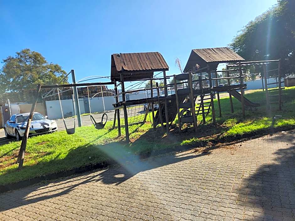 Palm Continental Hotel