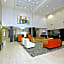 Holiday Inn Express and Suites Atlanta NE - Duluth By IHG