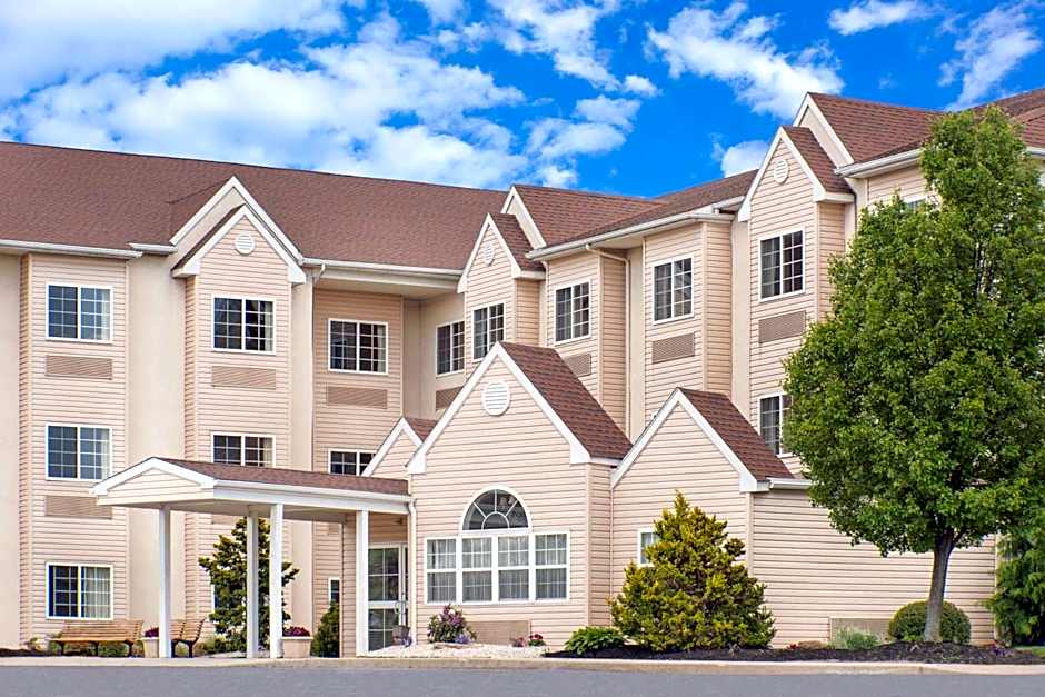 Microtel Inn & Suites By Wyndham Hamburg