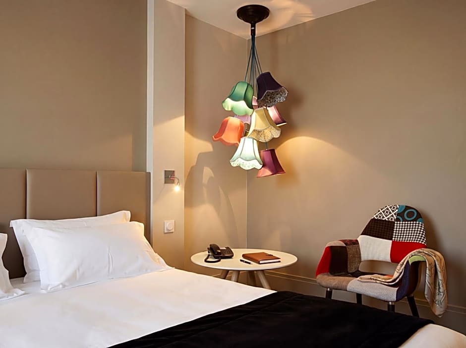 Hotel le Cinq Hyper - Centre