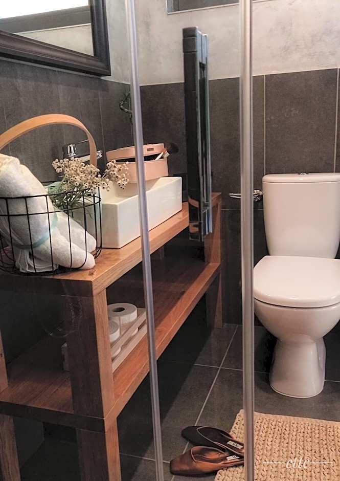 Kwitnące Jabłonie. Całoroczne Domki Wypoczynkowe