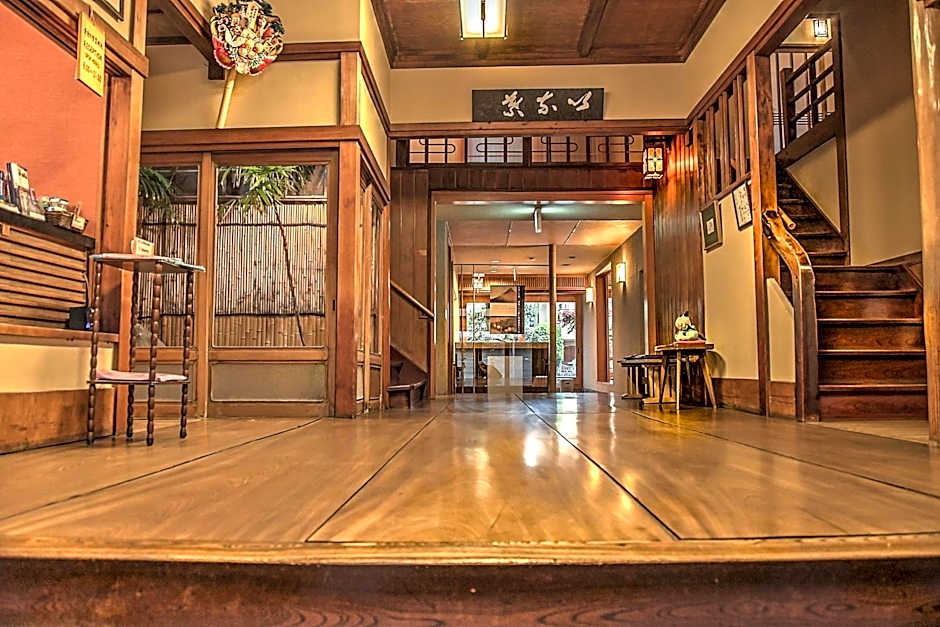 K's House Ito Onsen - Historical Ryokan Hostel