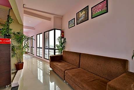 Hotel O D K Guest House