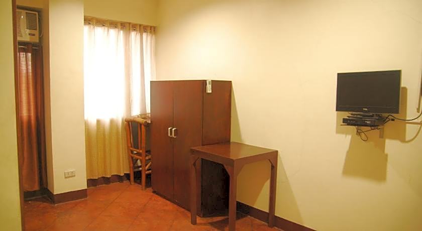 Centro Mactan Suites