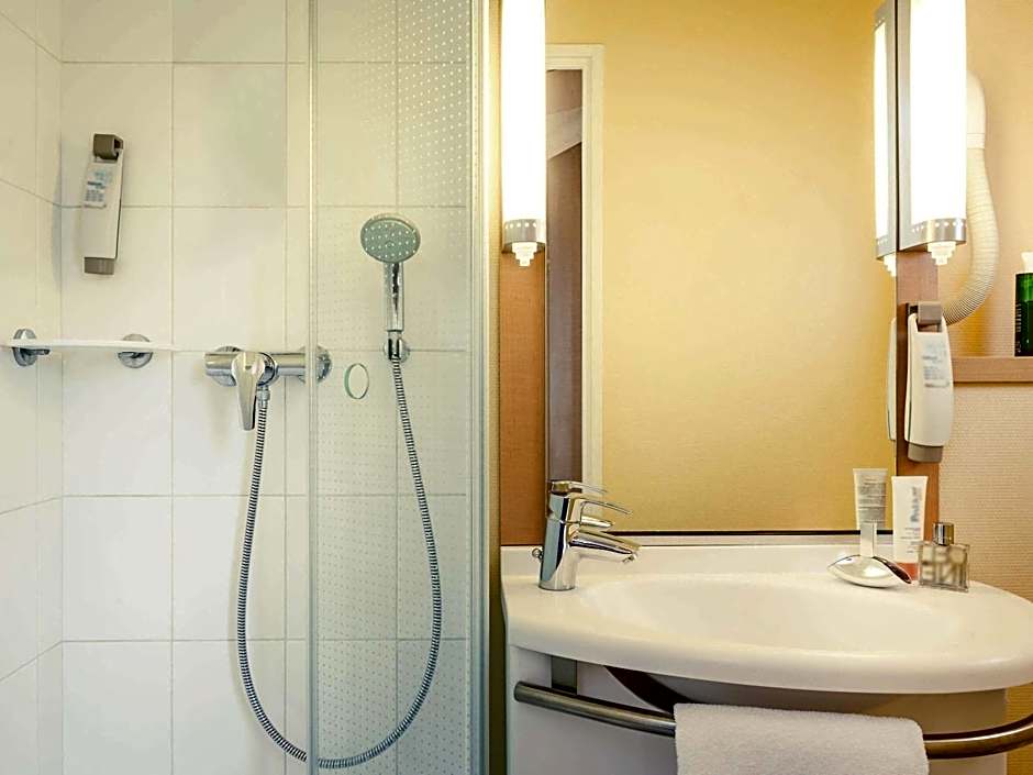 ibis Paris Porte D'Orleans