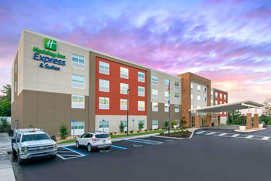 Holiday Inn Express & Suites Alachua - Gainesville Area