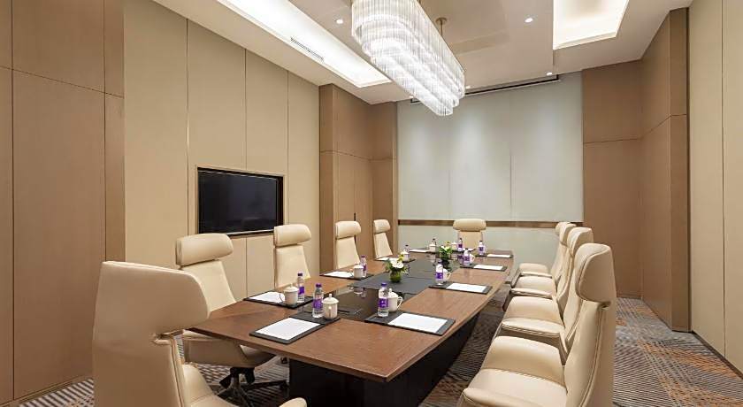 voco Shanghai Hongqiao Hub By IHG