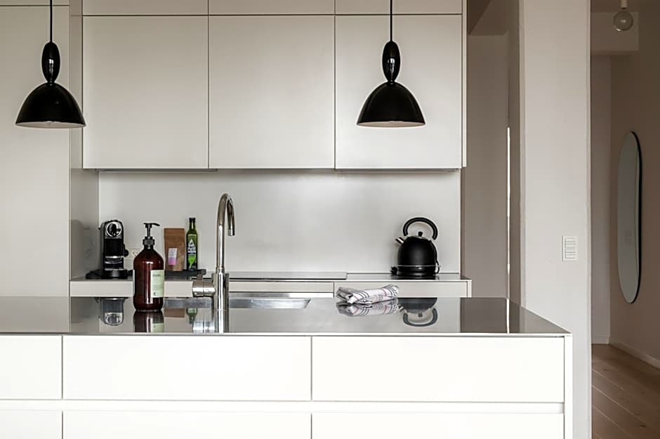 The Pier apartments by Daniel&Jacob's