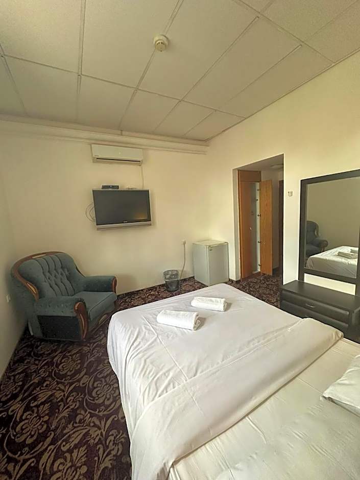 Zion Hotel