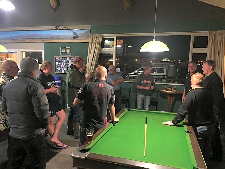 Otematata's Best Dam Pub