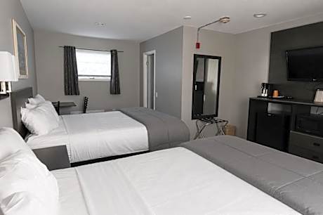Double Room with Two Double Beds - Non-Smoking