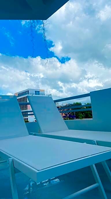 Urban Zen Appart Spacieux studio atypique avec bain a remous proche de tout