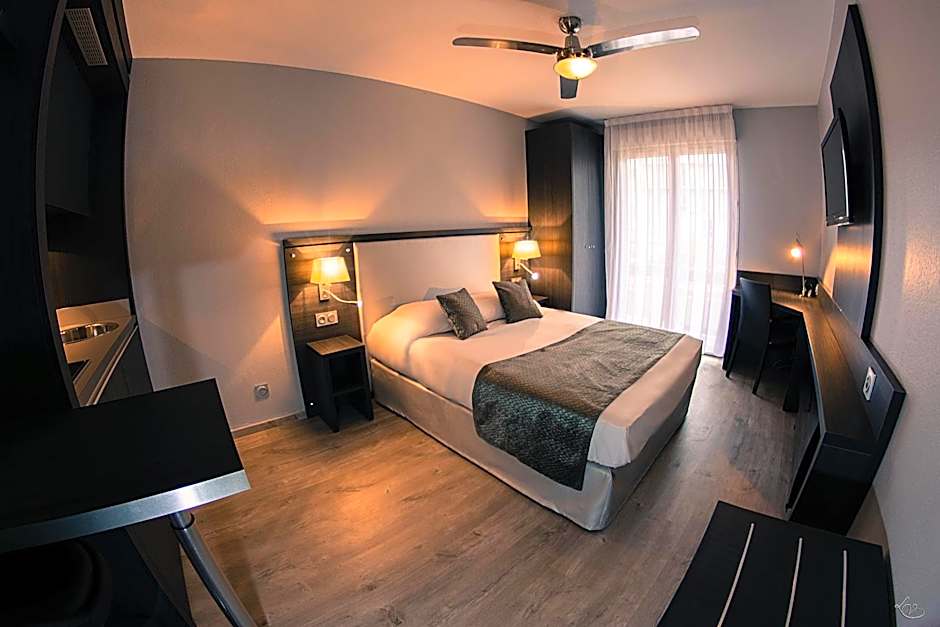 Séjours & Affaires Aix-en-Provence Mirabeau