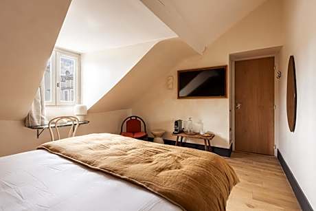 Luxury Triple Room
