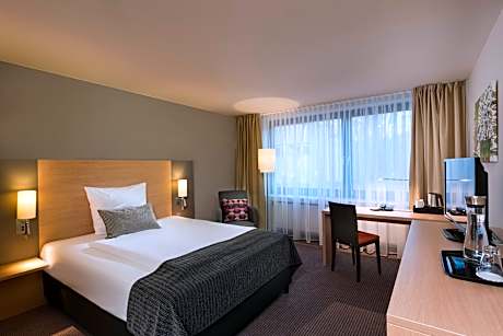 Standard Room with 2 Single Beds